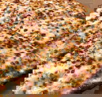 Domino's - Accommodation Redcliffe