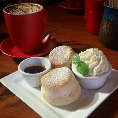 Idle In Cafe - Accommodation Redcliffe 1
