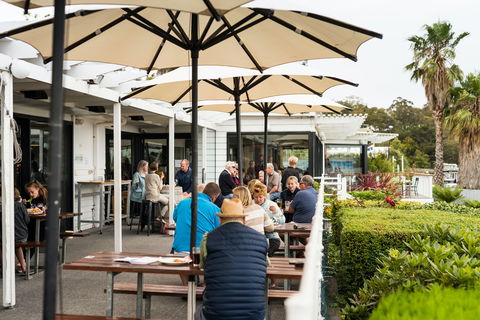 Metung Hotel - Accommodation Redcliffe 2