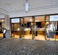 Lindt Chocolate Caf Cockle Bay - Accommodation Redcliffe