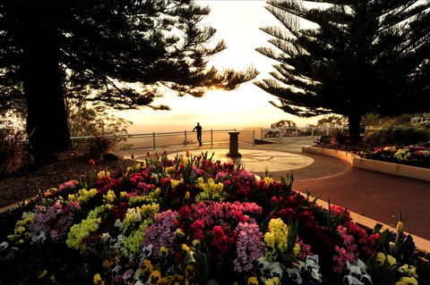 Picnic Point Cafe And Restaurant - Accommodation Redcliffe 0