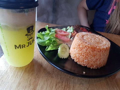 An Nhien - Accommodation Redcliffe 0