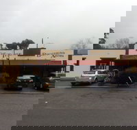 Three Brothers Arms - Accommodation Redcliffe