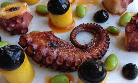 Linq Bar Restaurant - Accommodation Redcliffe 12