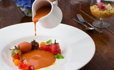 Linq Bar Restaurant - Accommodation Redcliffe 15