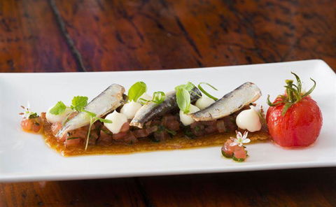 Linq Bar Restaurant - Accommodation Redcliffe 17
