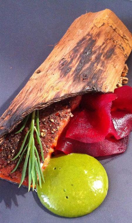 St James Hotel Restaurant - Accommodation Redcliffe 4