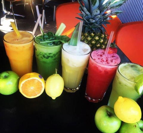 Agatha's Licensed Cafe - Accommodation Redcliffe 12