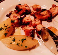 Restaurant Hubert - Accommodation Redcliffe