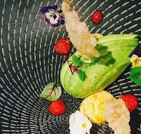 Mizz B'z Food  Wine - Accommodation Redcliffe
