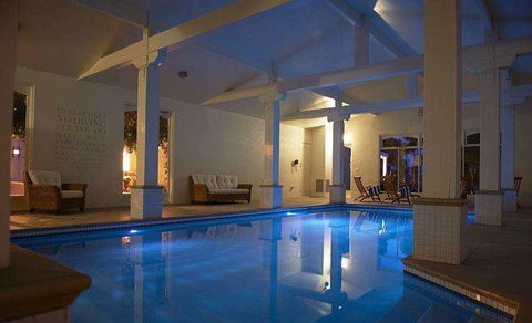 Kokomo's - Accommodation Redcliffe 10