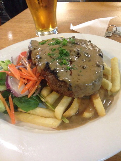 Bay Bar & Bistro - Accommodation Redcliffe 8