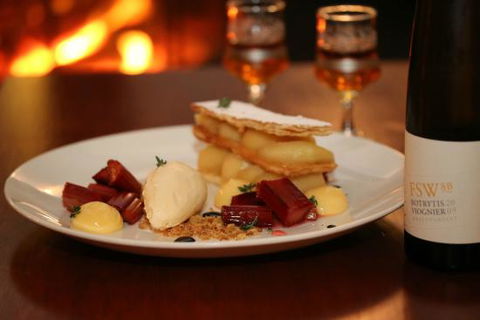 Moore Park Inn - Accommodation Redcliffe 0