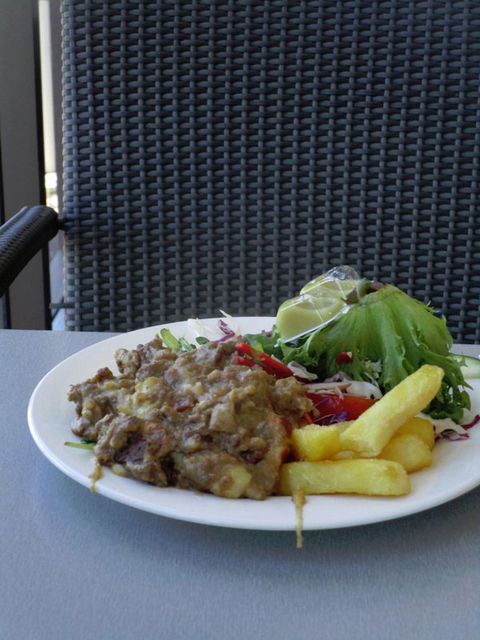 Nanango RSL Memorial Services Club - Accommodation Redcliffe 3