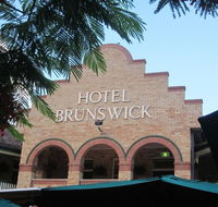 Bruns Brasserie - Accommodation Redcliffe