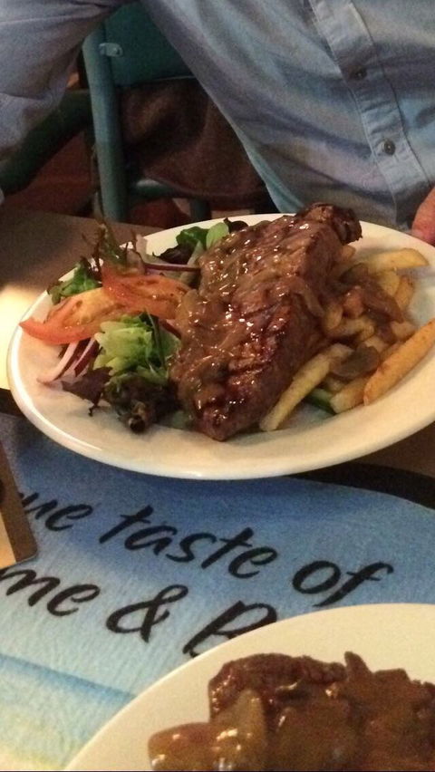 The Ginger Mule - Accommodation Redcliffe 7