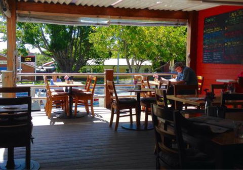 Village Cafe Laurieton - Accommodation Redcliffe 5