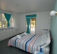 Riverview Hotel - Accommodation Redcliffe