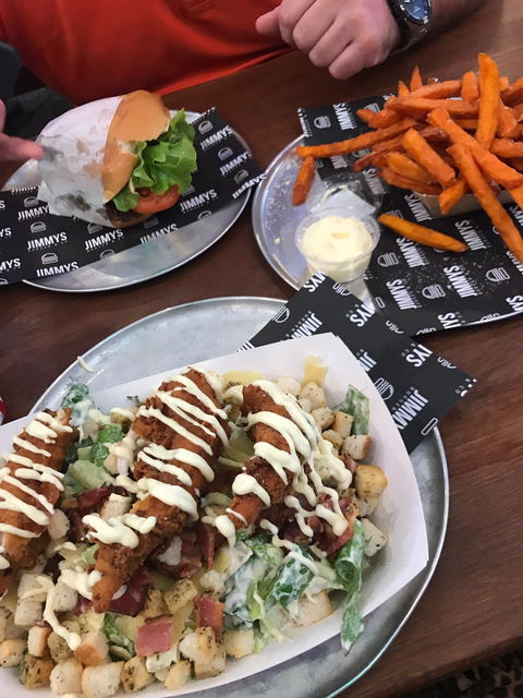 Jimmys Burger & Co - Accommodation Redcliffe 5