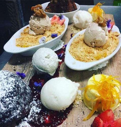 RST Seafood Restaurant - Accommodation Redcliffe 11