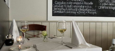 RST Seafood Restaurant - Accommodation Redcliffe 6