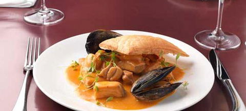 A La Bouffe Bar & Bistro - Accommodation Redcliffe 1
