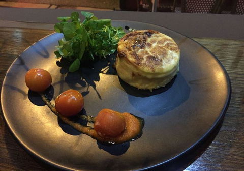 A La Bouffe Bar & Bistro - Accommodation Redcliffe 20