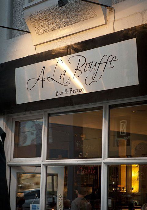 A La Bouffe Bar & Bistro - Accommodation Redcliffe 41