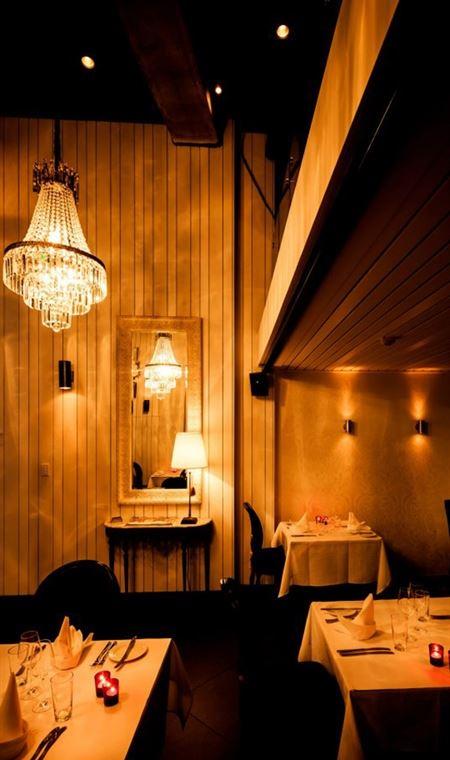 Citi Zen Restaurant - Accommodation Redcliffe 4