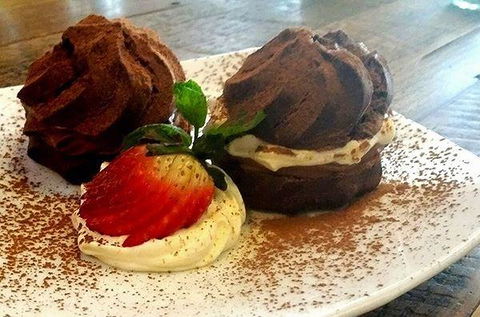 Fourthchild Cafe Restaurant - Accommodation Redcliffe 10