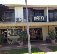 Mayse's - Accommodation Redcliffe