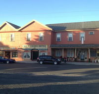 Mole Creek Hotel - Accommodation Redcliffe