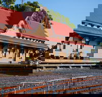 Tracks on Point - Accommodation Redcliffe