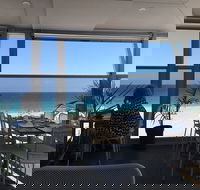 Swell Mullaloo Beach - Accommodation Redcliffe