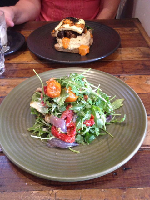 Little Lefroy's - Accommodation Redcliffe 5