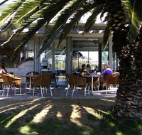 Zephyr Riverside Dining and Kiosk - Accommodation Redcliffe