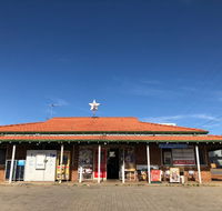 White Star Super Deli - Accommodation Redcliffe