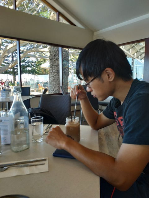 Equinox Restaurant & Bar - Accommodation Redcliffe 4