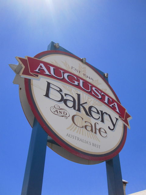 Augusta Bakery & Cafe - Accommodation Redcliffe 5