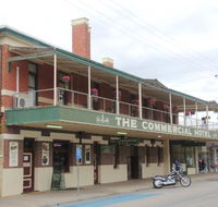 Commercial Hotel - Accommodation Redcliffe