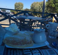Cafe A Moore Licensed Cafe - Accommodation Redcliffe