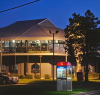 St Kilda Beach Hotel - Accommodation Redcliffe