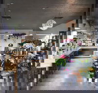 Fleur Social - Accommodation Redcliffe