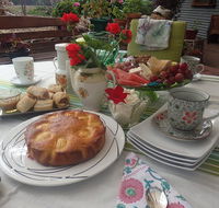 Puddings on the Deck - Accommodation Redcliffe