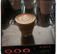 Espressions Cafe - Accommodation Redcliffe