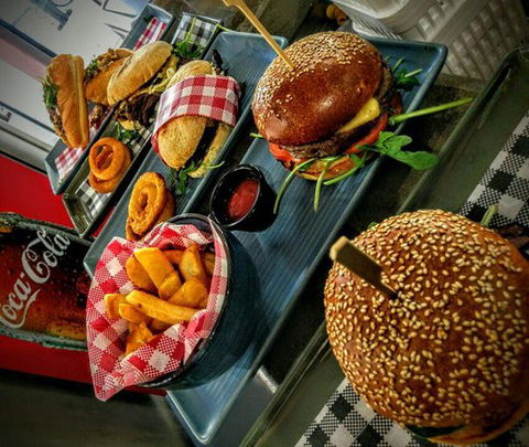Luxx Bar And Pizzaria - Accommodation Redcliffe 0
