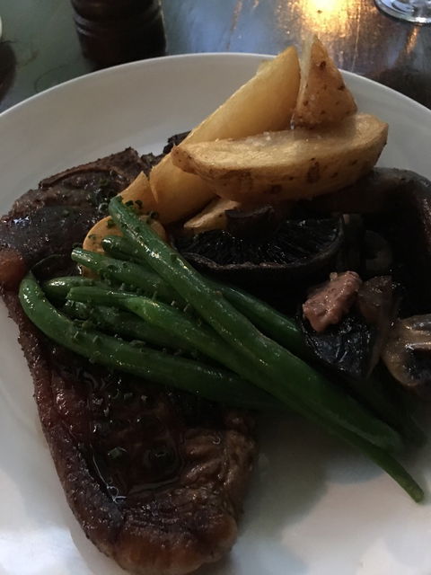 Hungry Feel - Accommodation Redcliffe 6