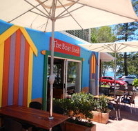 The Boatshed by the Sea - Accommodation Redcliffe