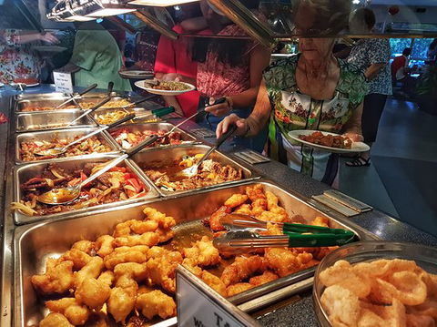 Buffet World Restaurant - Accommodation Redcliffe 0