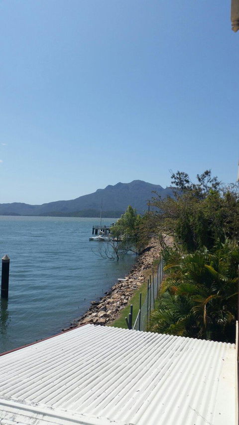 Channel Inn Bar And Bistro - Accommodation Redcliffe 6